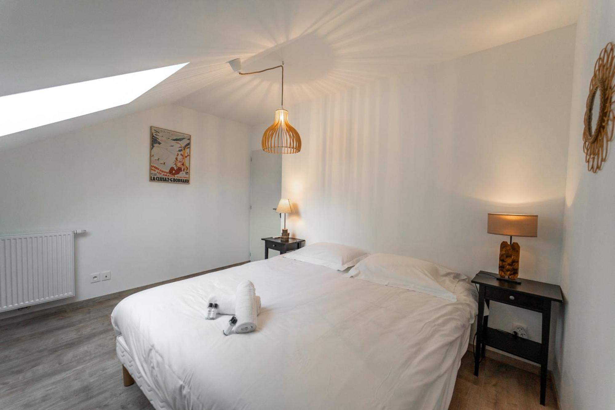 La Champanaise - 2 Bedroom Apartment 300M From Lake Annecy Duingt Exterior photo